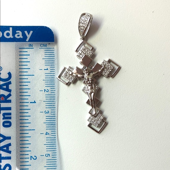 Stamped 925 solid Sterling silver cross pendant - Picture 10 of 17